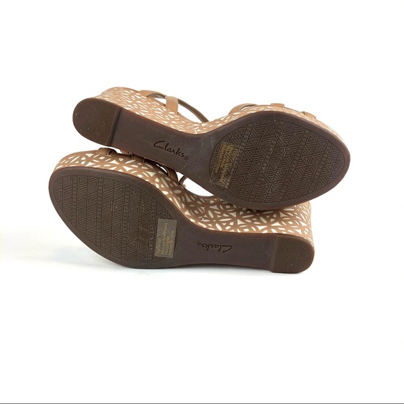 Clarks Amelia Avery Tan Beige Platform Wedge Sandal 9 - Picture 8 of 8